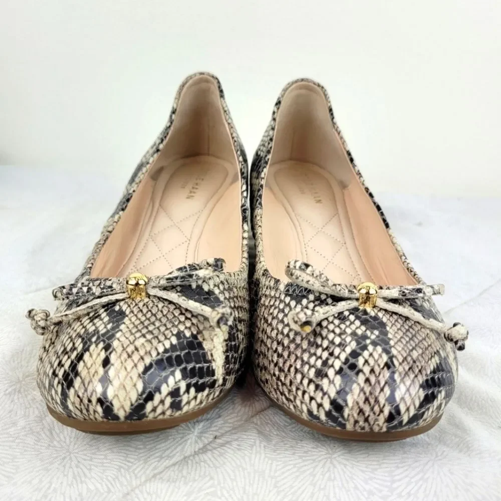 Cole Haan tan black snakeskin leather ballet wedge flats bow gold accent lady 7